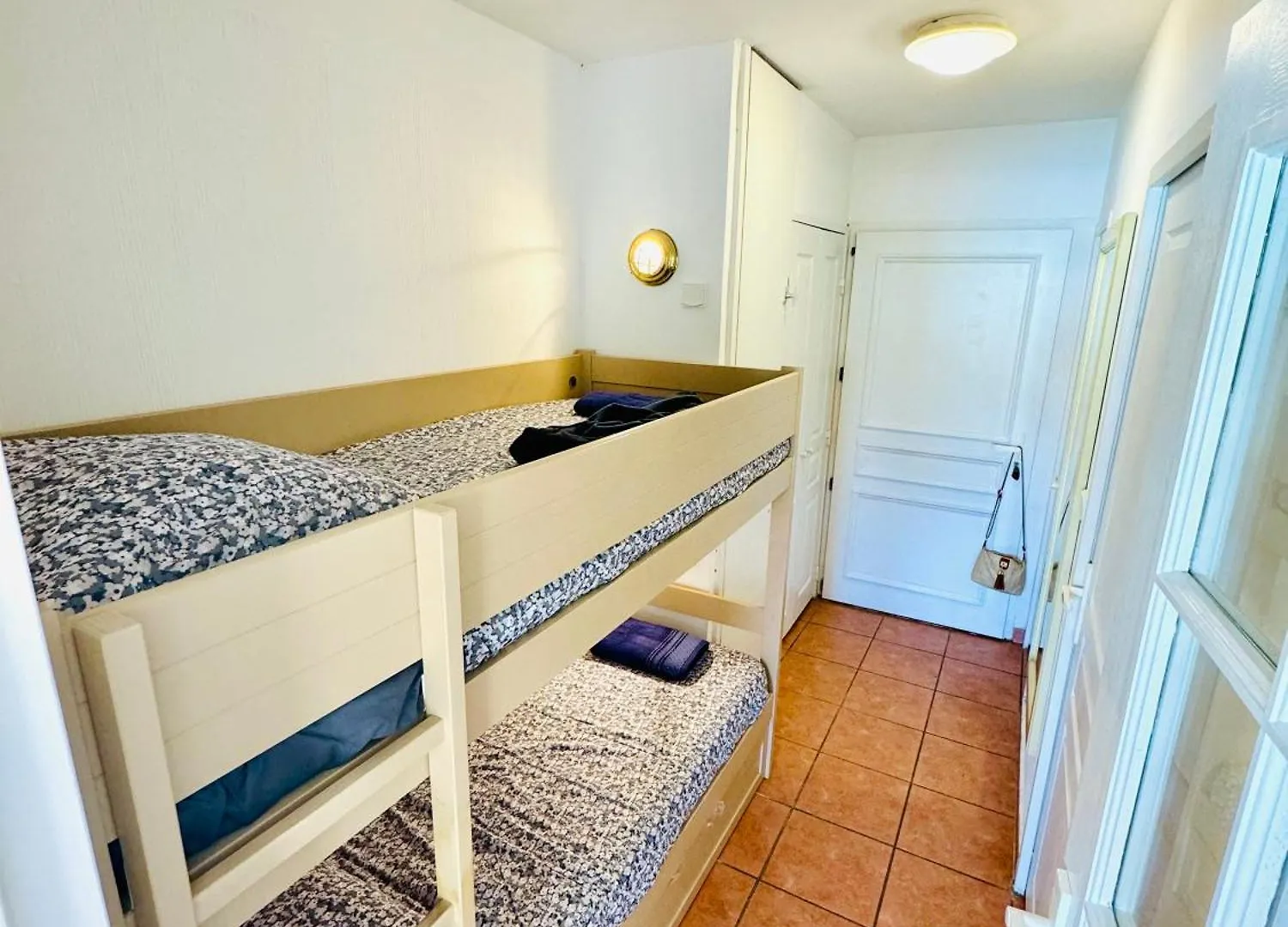 Apartment Studio Et Cabine, 4 Personnes,Mer, Piscine, Tennis, Les Issambres Roquebrune-sur-Argens France