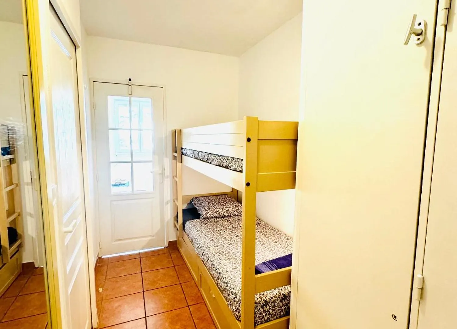 Studio Et Cabine, 4 Personnes,Mer, Piscine, Tennis, Les Issambres Roquebrune-sur-Argens