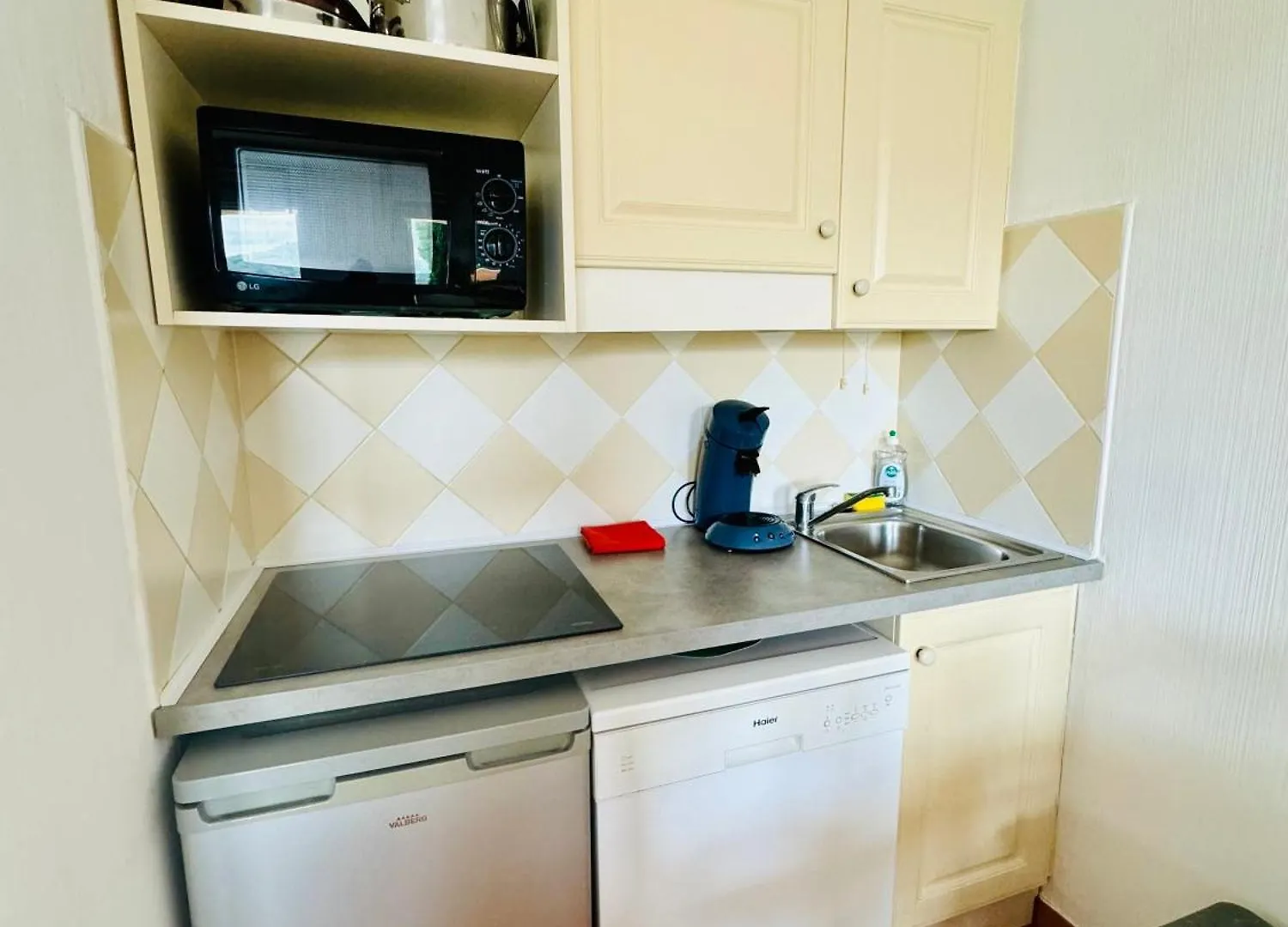 Apartment Studio Et Cabine, 4 Personnes,Mer, Piscine, Tennis, Les Issambres Roquebrune-sur-Argens